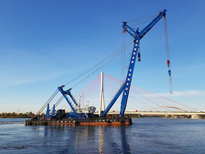 440t capacity floating crane